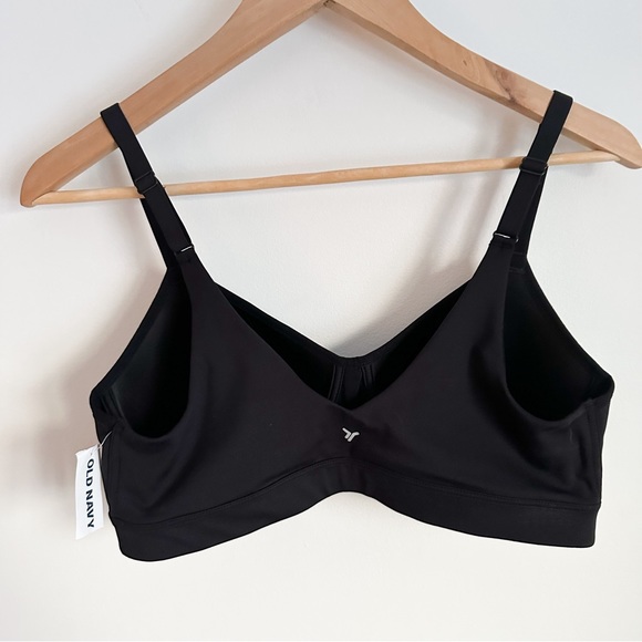 • NWT! • Old Navy adjustable black sport bra - Picture 2 of 4